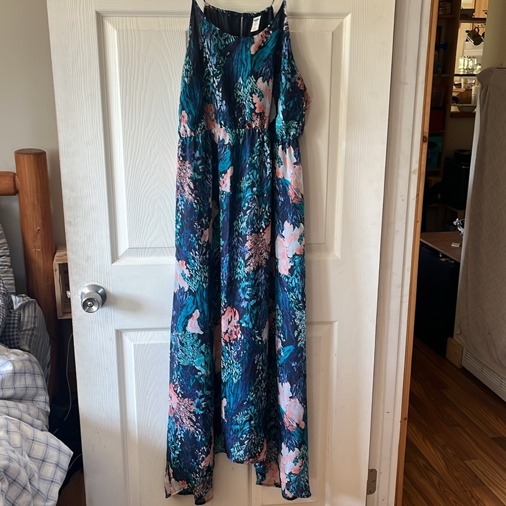 Old Navy maternity sundress